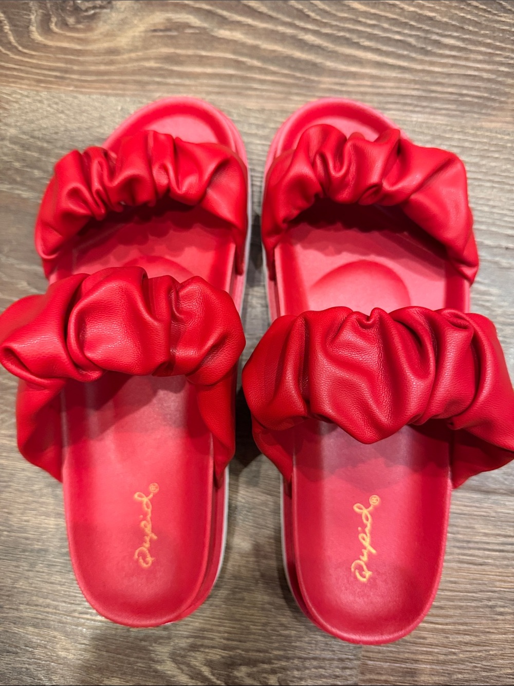 Qupid Red Ruched Double-Strap Slide Sandals - Women